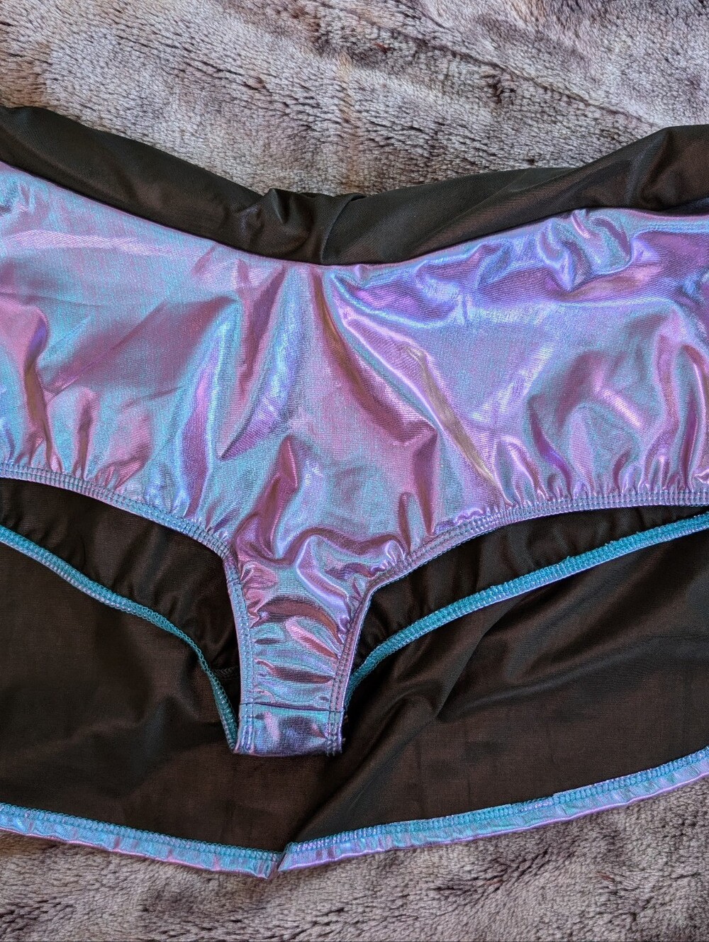 Club Exx Holographic Mini Skater Skirt Size XL NWT - Picture 2 of 7
